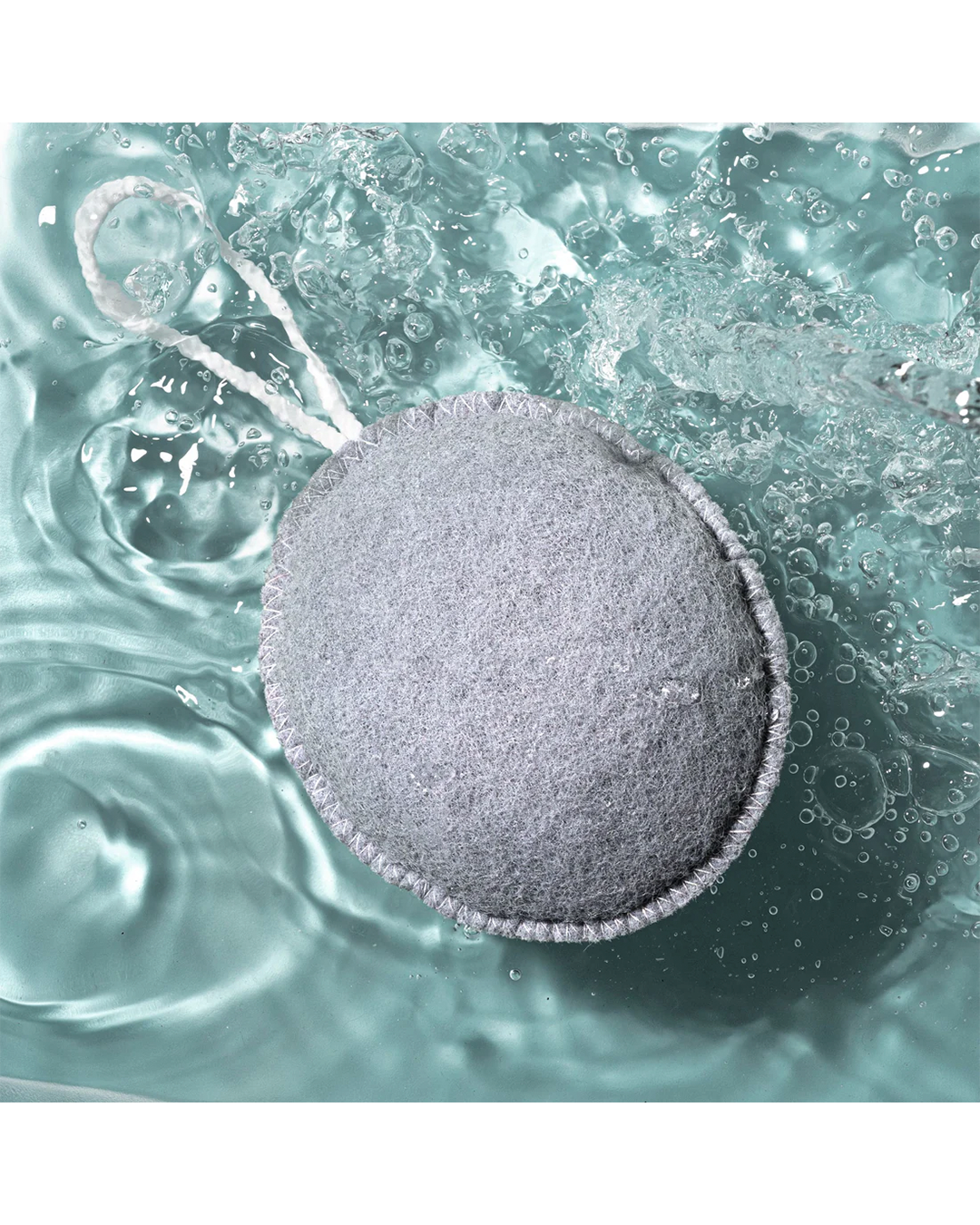Charcoal Exfoliating Puff